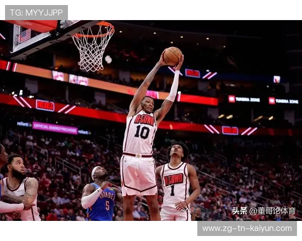 史密斯 Jr. 超速推进,火箭打出流畅反击 史密斯 Jr. 超速推进,火箭打出流畅反击