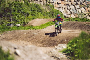 开云体育官网上-全国青少年登山赛贵州赛段精彩刺激，青年登山活动