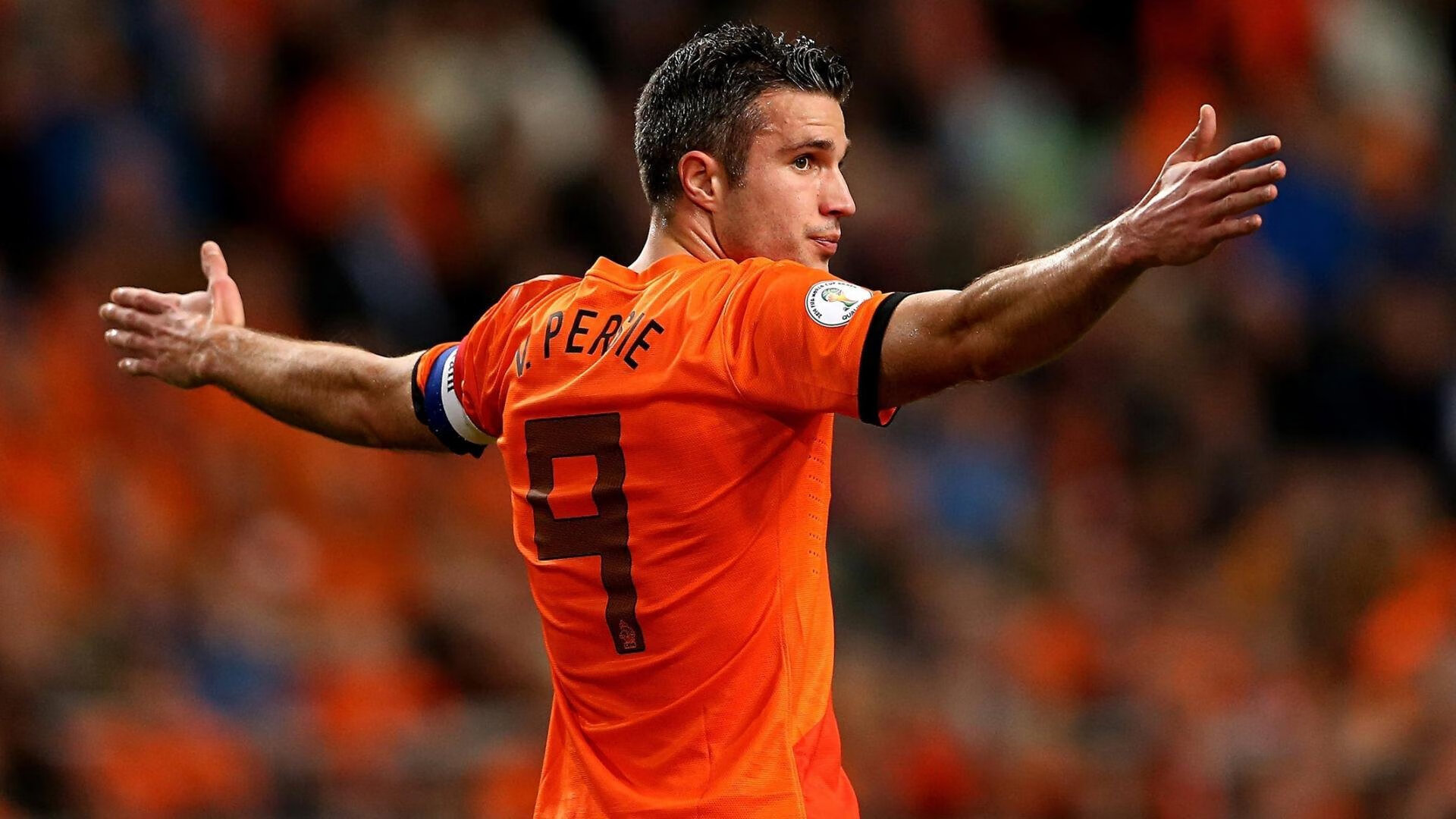 开云体育官网app-福特：随着比赛经验的积累，逐渐成全黑队必不可少的球员，福特黑武士汽车图片