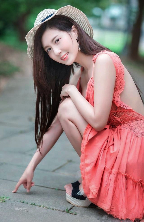 开云在线入口-青训课程加强控球与突破结合提高持球攻击能力，提高控球能力训练视频